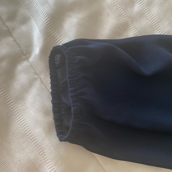 Michael Kors Off the Shoulder Blouse - Picture 2 of 6